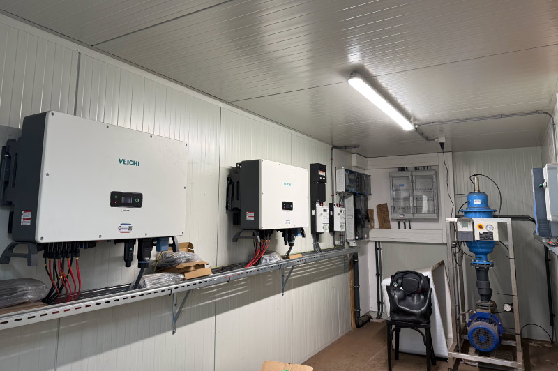 VHT Series 120kW Hybrid Solar Inverter in Hague, Netherlands